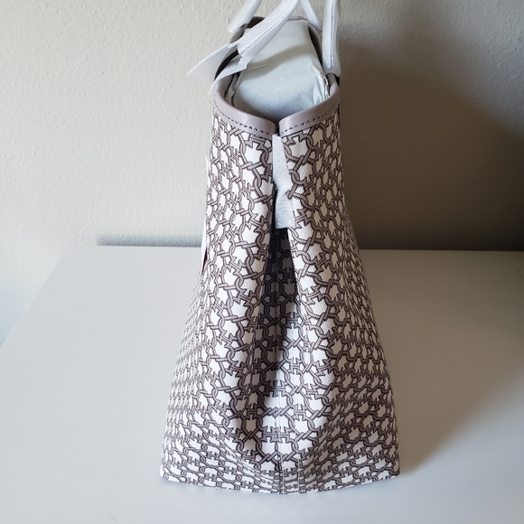 ❗SOLD❗💕Kate Spade "Spade Link" Tote - Picture 7 of 15